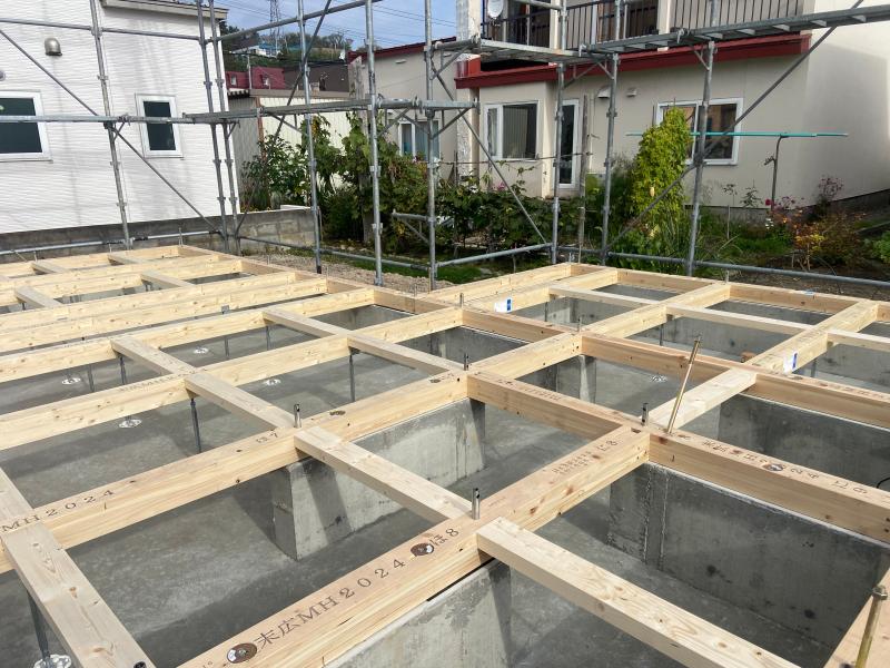大工工事（土台引き）