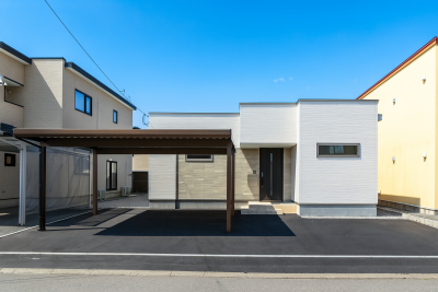 ふたりで紡ぐ優しい平屋の時間