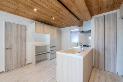 家族の歩幅に合わせ共に成長するお住まい