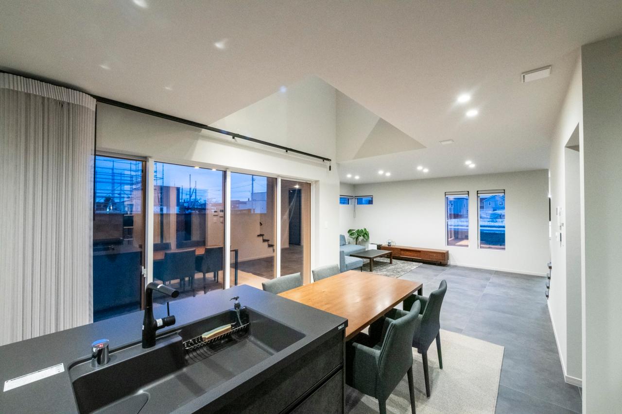 ダイニング、キッチン、設備：クリナップのフォルテックスシンクを採用