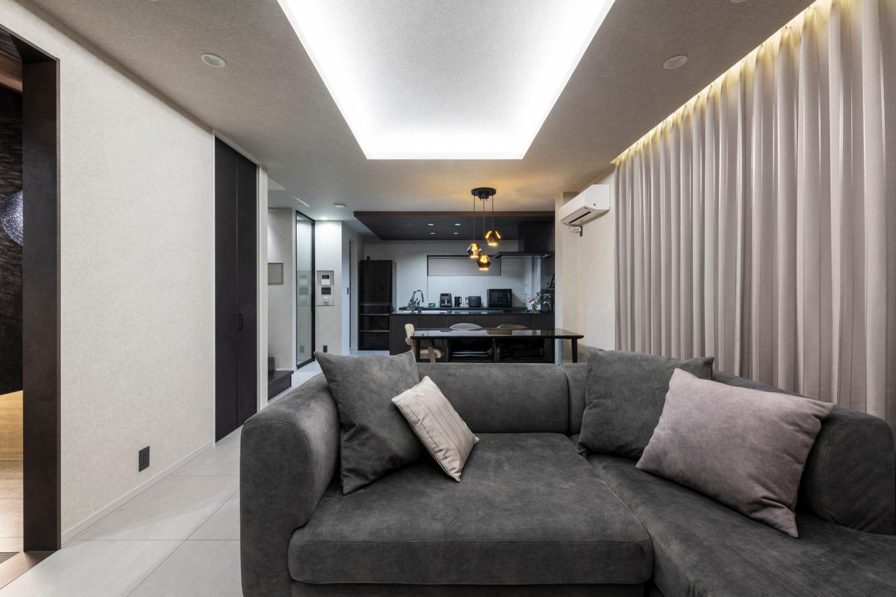 リビング、ダイニング、キッチン：LDKどこにいても家族の気配を感じられるストレート配置の間取り