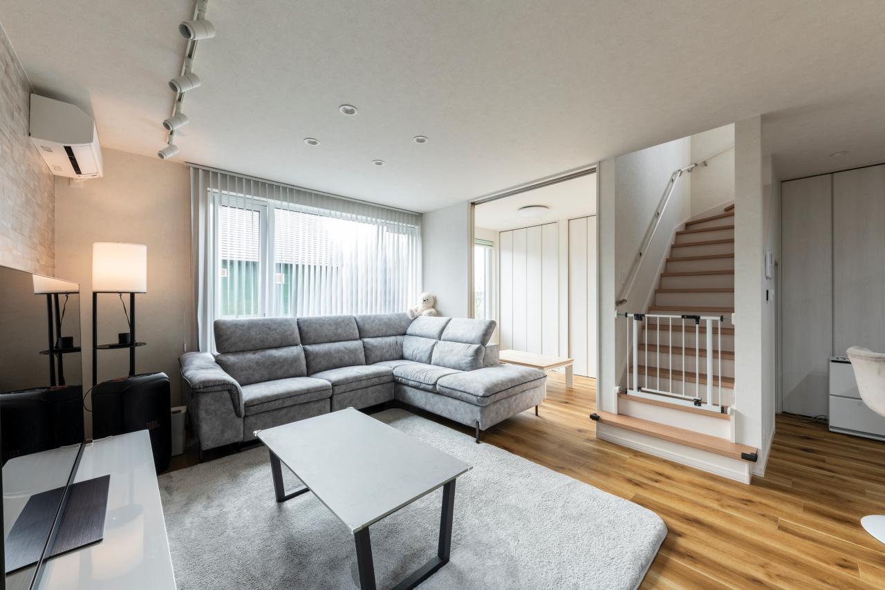 リビング、階段：家族のつながりを生むリビング階段の暮らし