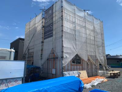 建物の全景